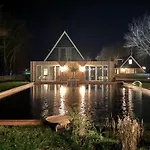 Bed & Breakfast Wiltsangh Texel Tuinsuite Light